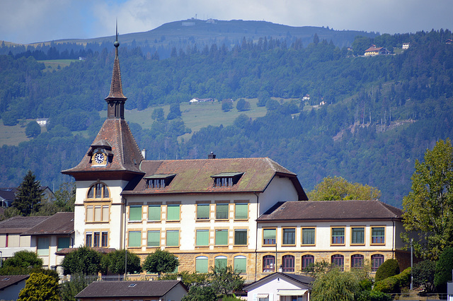 Collège Jura A in Grandson