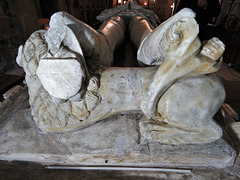 norbury church, derbs (43)tomb of nicholas fitzherbert +1473