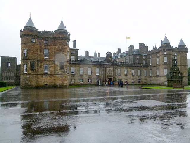 Queens Holyroodhouse Palace