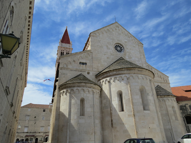 Trogir : la cathédrale Saint-Laurent.