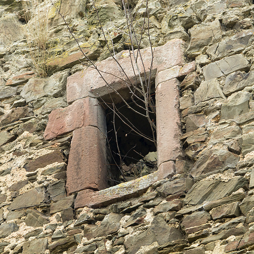 Üxheim - Burgruine Neublankenheim
