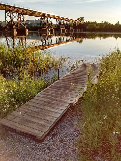 Quai et pont / Dock and bridge