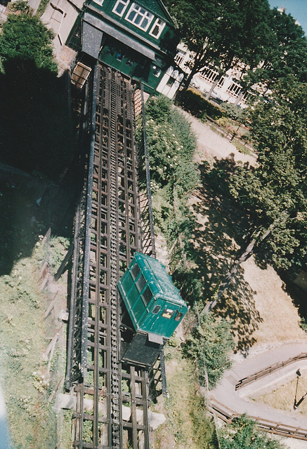 Funicular tramway at Scarborough - 17 Jul 2006