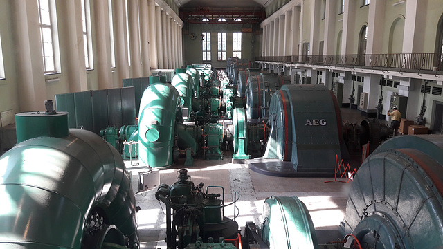 Hydroelectric power plant