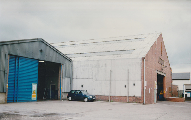 Lancashire United (Blazefield) garage at Clitheroe – 31 May 2001 (467-24) Lancashire United (Blazefield) garage at Clitheroe – 31 May 2001 (467-24)