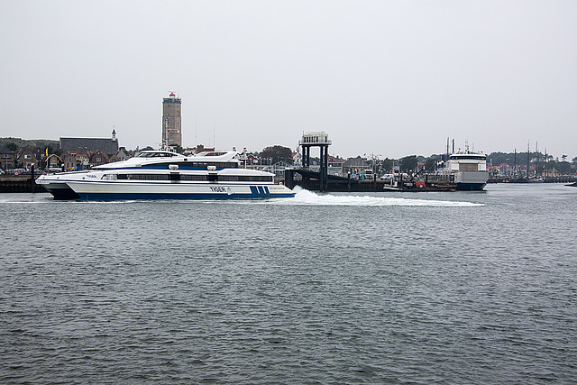 20140910 5117VRAw [NL]  Schnellfähre, Terschelling