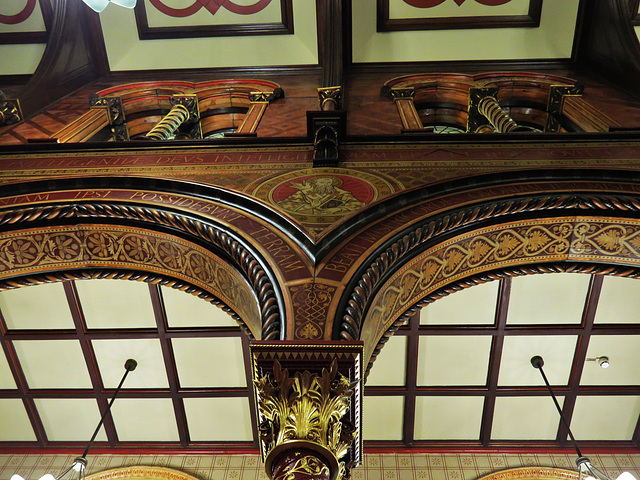 kings college university chapel, strand, london