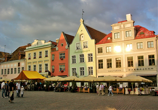 Raekoja plats, Tallinn