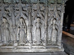 norbury church, derbs (30)tomb of nicholas fitzherbert +1473