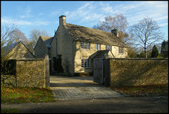 house near Burford