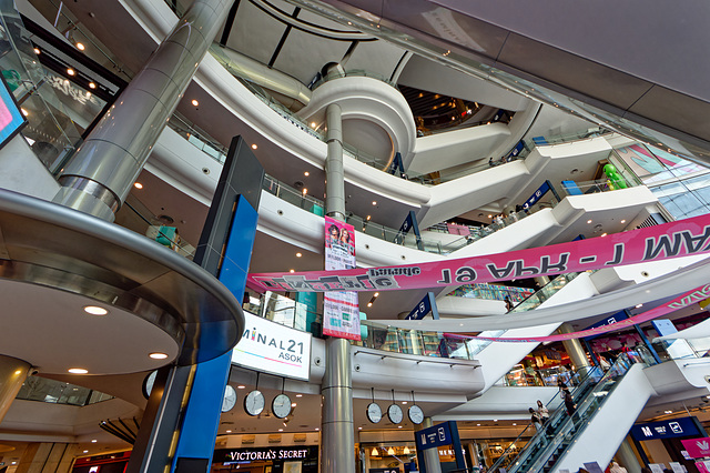 Terminal 21 Asok 11 Terminal 21 Asok 11