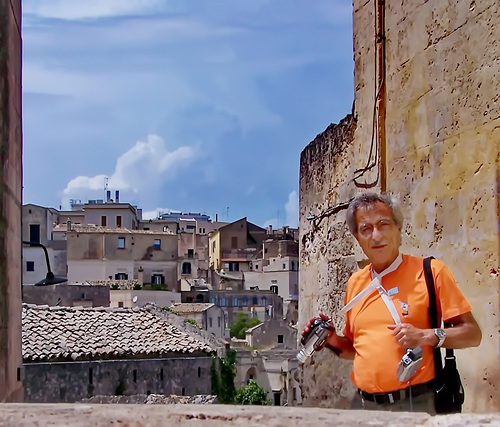 Matera : Case antiche e fotografo ben attrezzato