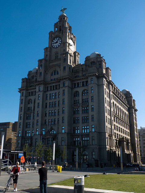 Liverbuilding, Liverpool waterfront