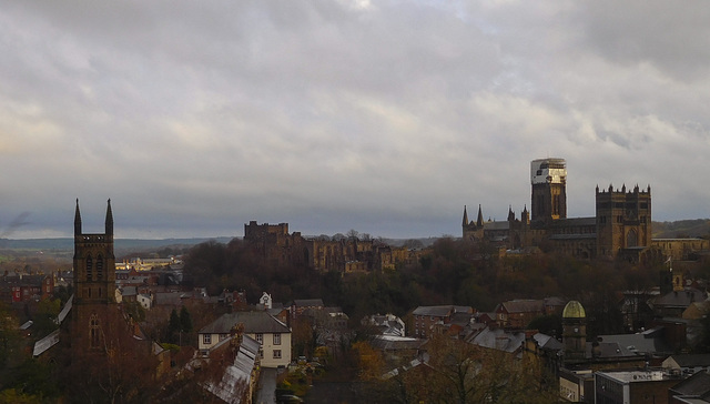 Train to Edinburgh – Durham Cathedral? (#1107)