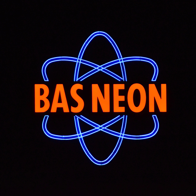 Neon sign of neon-sign company