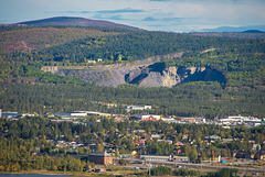 Spuren des Erzabbaus bei Gällivare - Blick vom Berg 'Dundret' ... P.i.P. (© Buelipix)