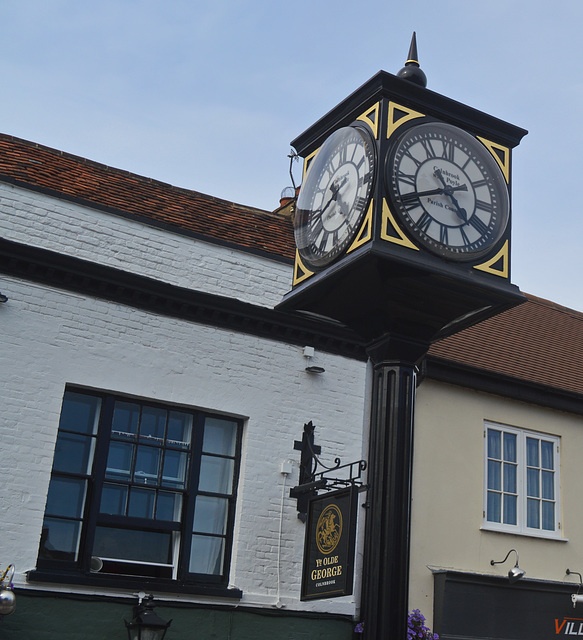 Village clock, Colnbrook