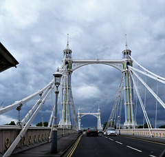 albert bridge, london
