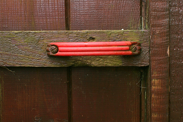 The Red Handle - Optomax 35mm f/2.8