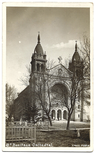 WP2165 WPG - ST. BONIFACE CATHEDRAL [FRONT]