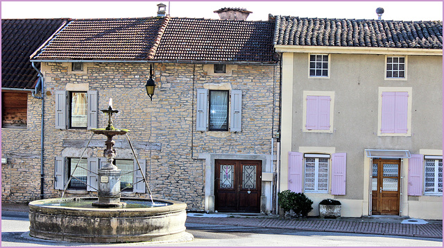 Saint-Marcel-Bel-Accueil (38) 30 octobre 2013.