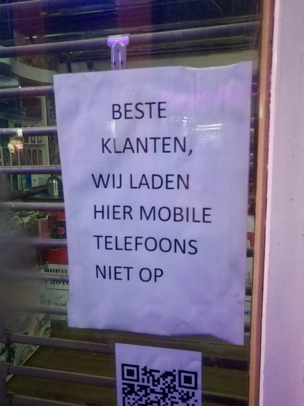 Amsterdam 2019 – Dear customers, we don't recharge your mobile phones