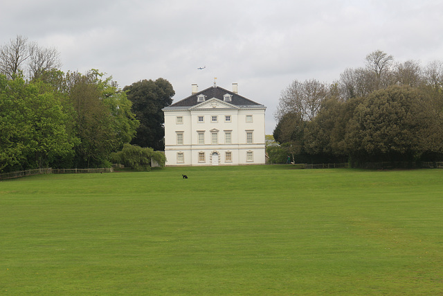 The Thames Path - Teddington to Kew Bridge, north bank