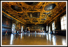 Sala del Palacio Ducal de Venecia + (2 Notas)