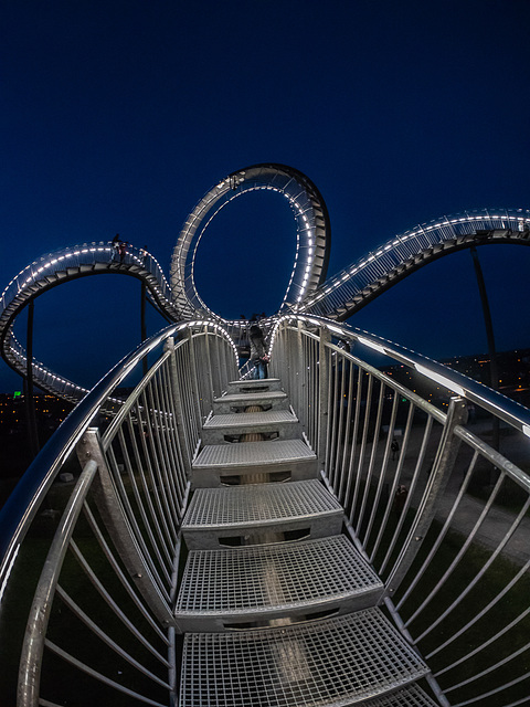 Strange Stairs - hFF