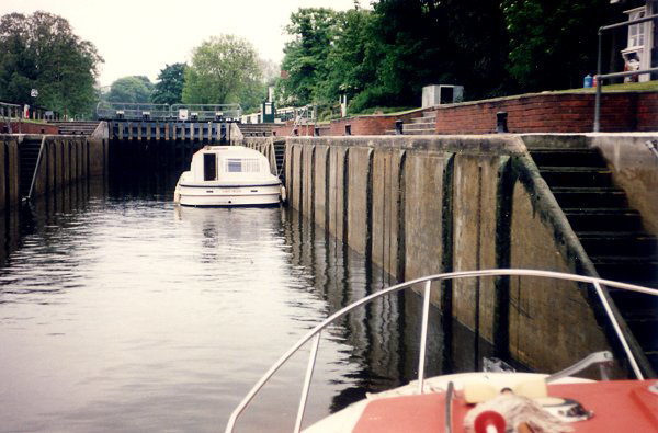 Entering Lock (HWW)