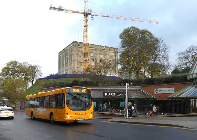 HFF: Sanders Coaches 517 (FJ57 CZN) in Norwich - 2 Dec 2022 (P1140207)