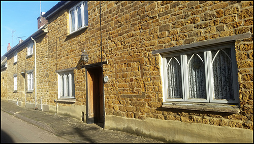 windows on Kings Road