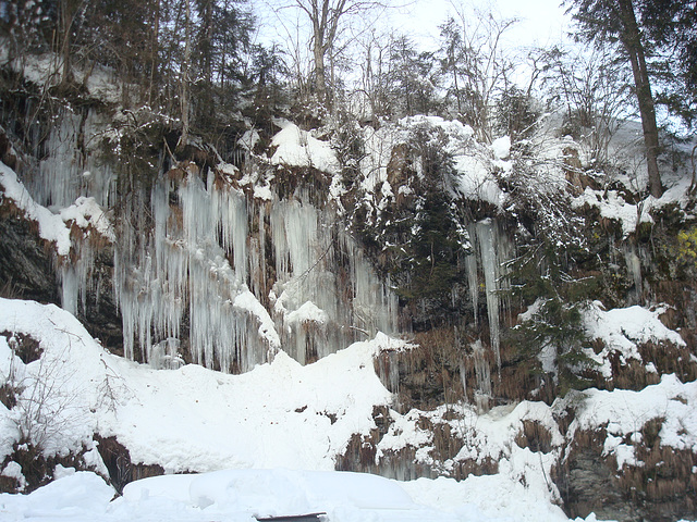 Gefrorener Wasserfall?