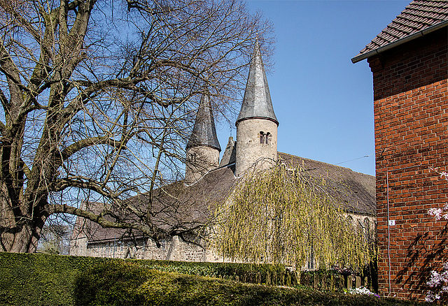 20150419 7710VRAw [D~SHG] Kloster Möllenbeck, Möllenbeck