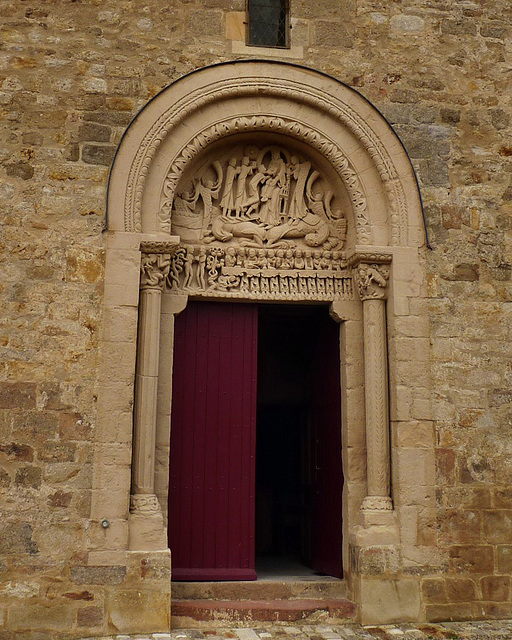 Neuilly-en-Donjon - Église Ste-Marie-Madeleine