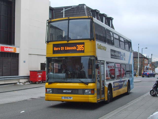 Galloway 229 (5946 PP) (W231 CDN) in Bury St Edmunds - 23 Oct 2017 (DSCF0109)