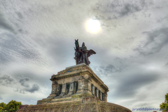 Kaiser Wilhelm Denkmal 3