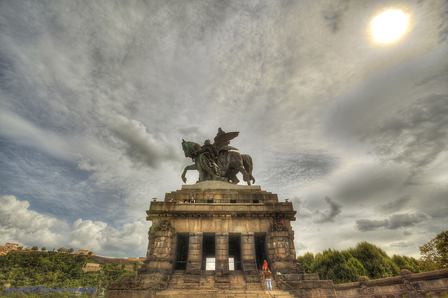 Kaiser Wilhelm Denkmal 4