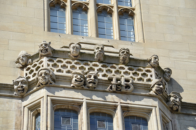 Oxford, Tower of the Five Orders, Chimeras