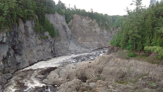 Gorge à contempler