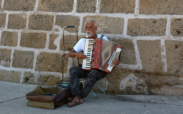 Chania Busker