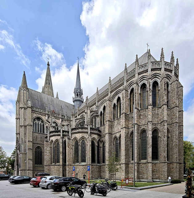 Ypres - Sint-Maartenskathedraal