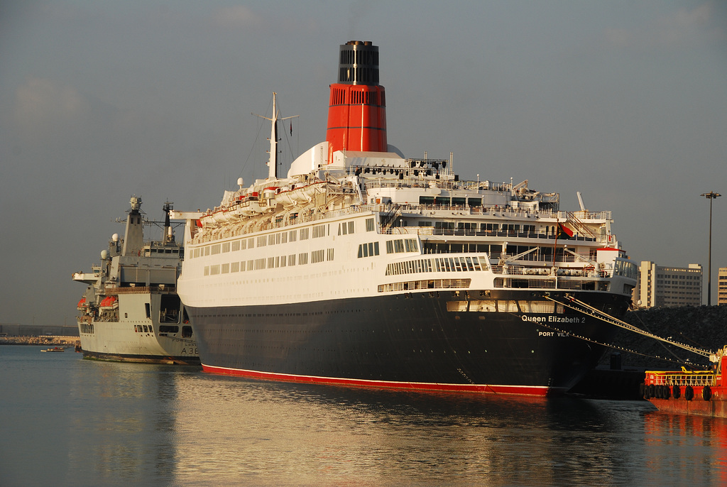 RFA FORT VICTORIA and QE2