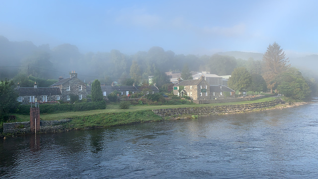 Port-naCraig by the Tummel in early morning mist