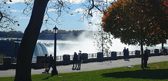 Une si jolie cascade, en ce bel automne...