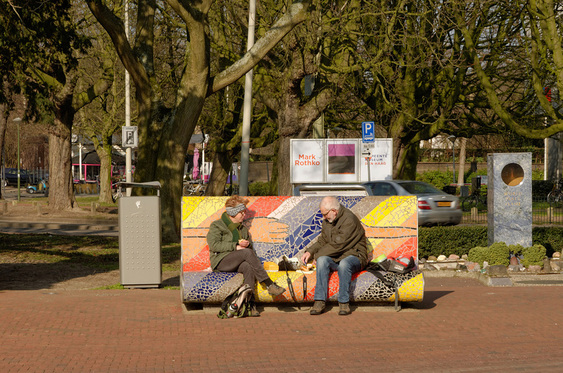 Picnic sur le banc