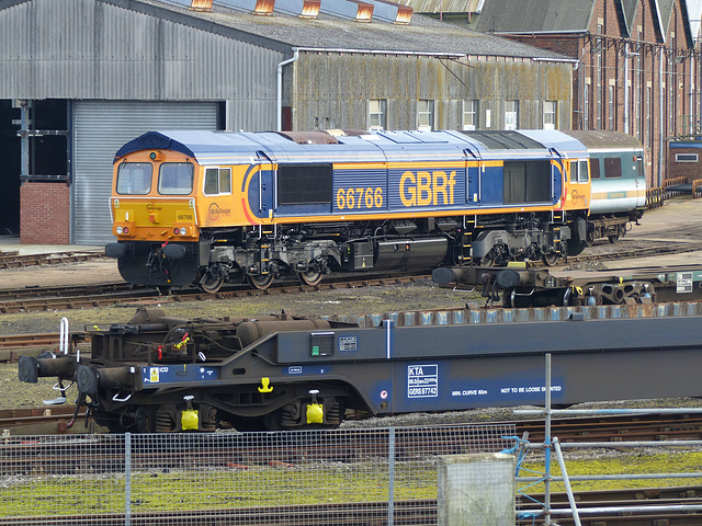 66766 at Eastleigh - 27 January 2015
