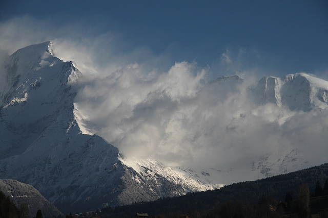 La montagne fume