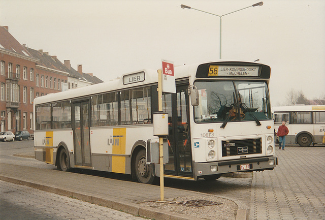 (De Lijn contractor) Alpaerts 106118 (151 P7) in Mechelen - 1 Feb 1993