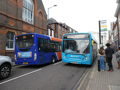 Buses in St. Albans - 8 Sep 2023 (P1160330)